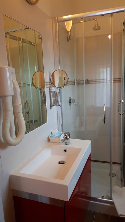 Hotel Perla Verde Rimini Zimmer foto